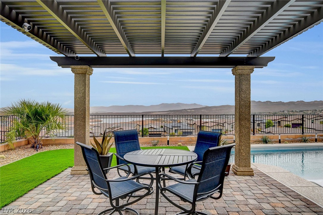 74 Lake Bluff Court Henderson NV 89011