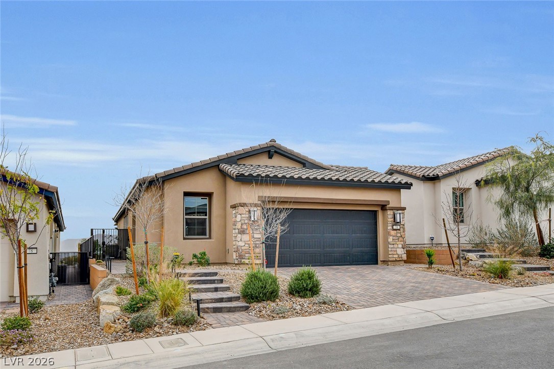 74 Lake Bluff Court Henderson NV 89011