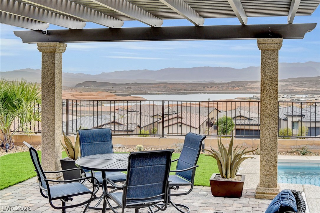 74 Lake Bluff Court Henderson NV 89011