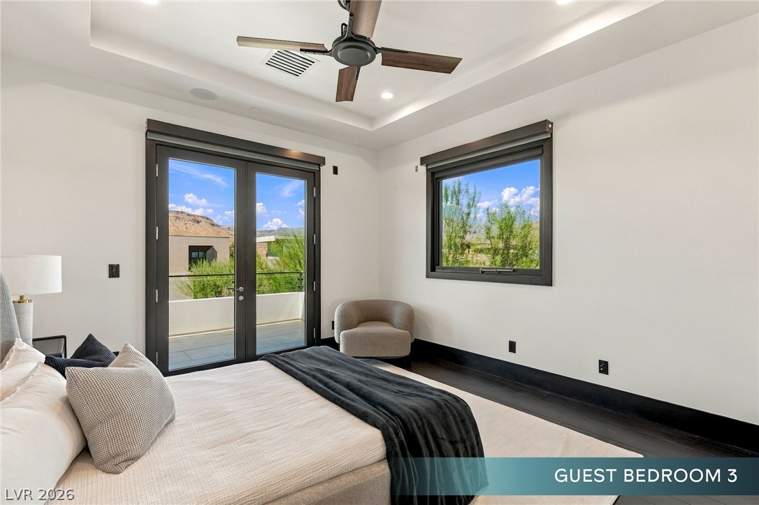 6 Bright Hollow Court Las Vegas NV 89135