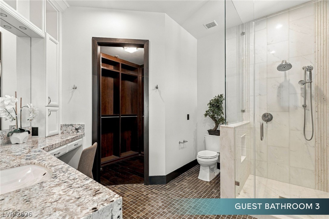 6 Bright Hollow Court Las Vegas NV 89135
