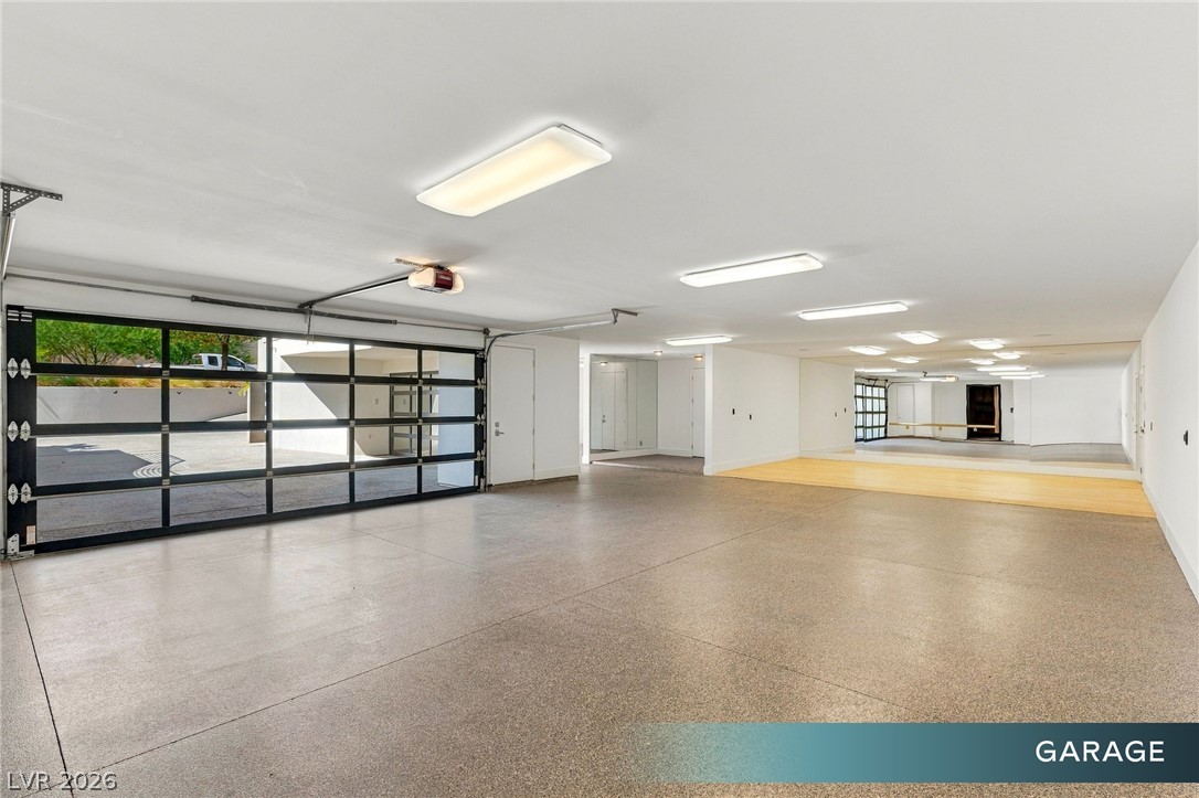 6 Bright Hollow Court Las Vegas NV 89135
