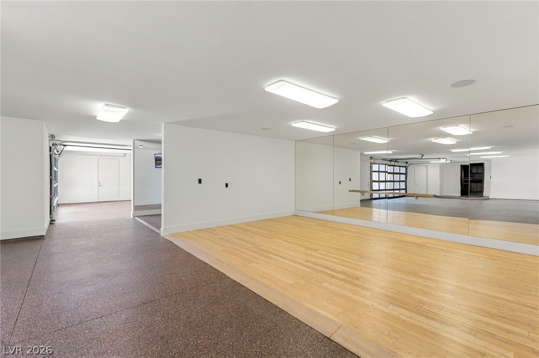 6 Bright Hollow Court Las Vegas NV 89135