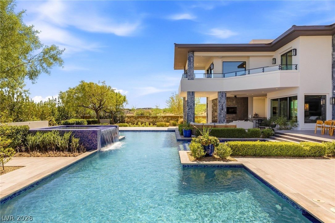 6 Bright Hollow Court Las Vegas NV 89135