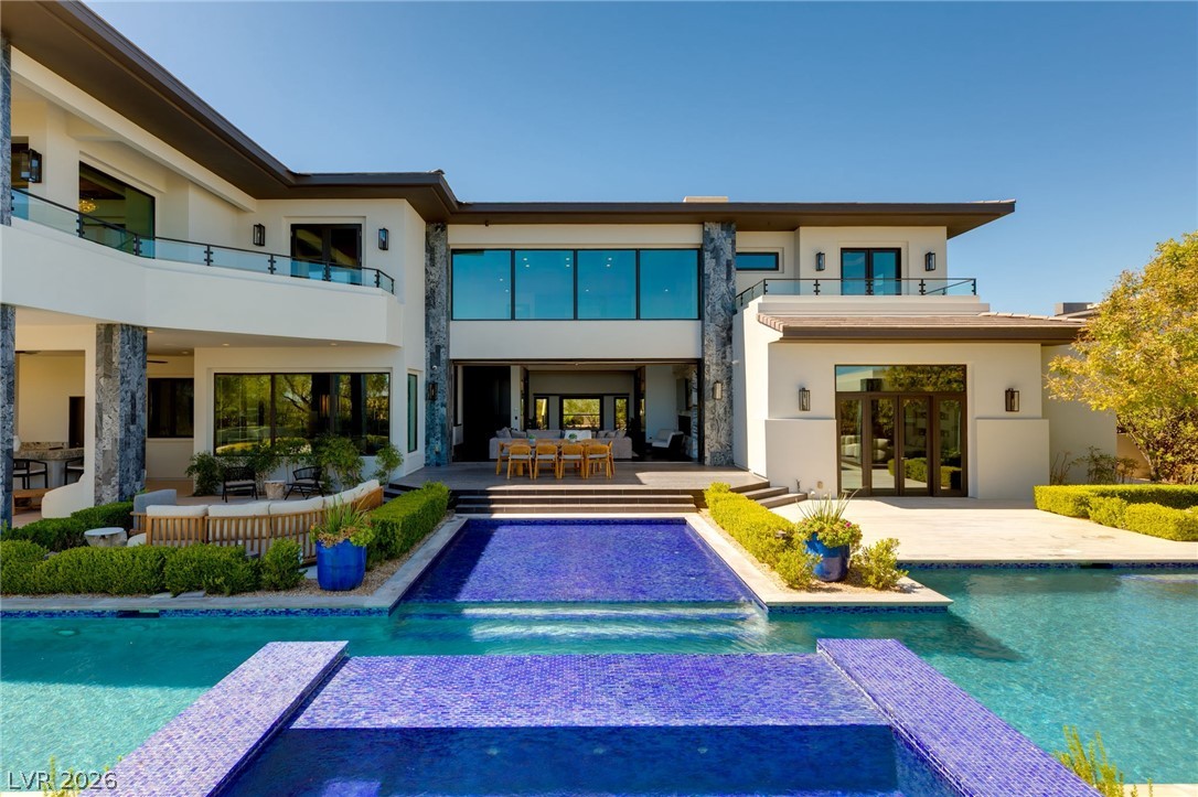 6 Bright Hollow Court Las Vegas NV 89135