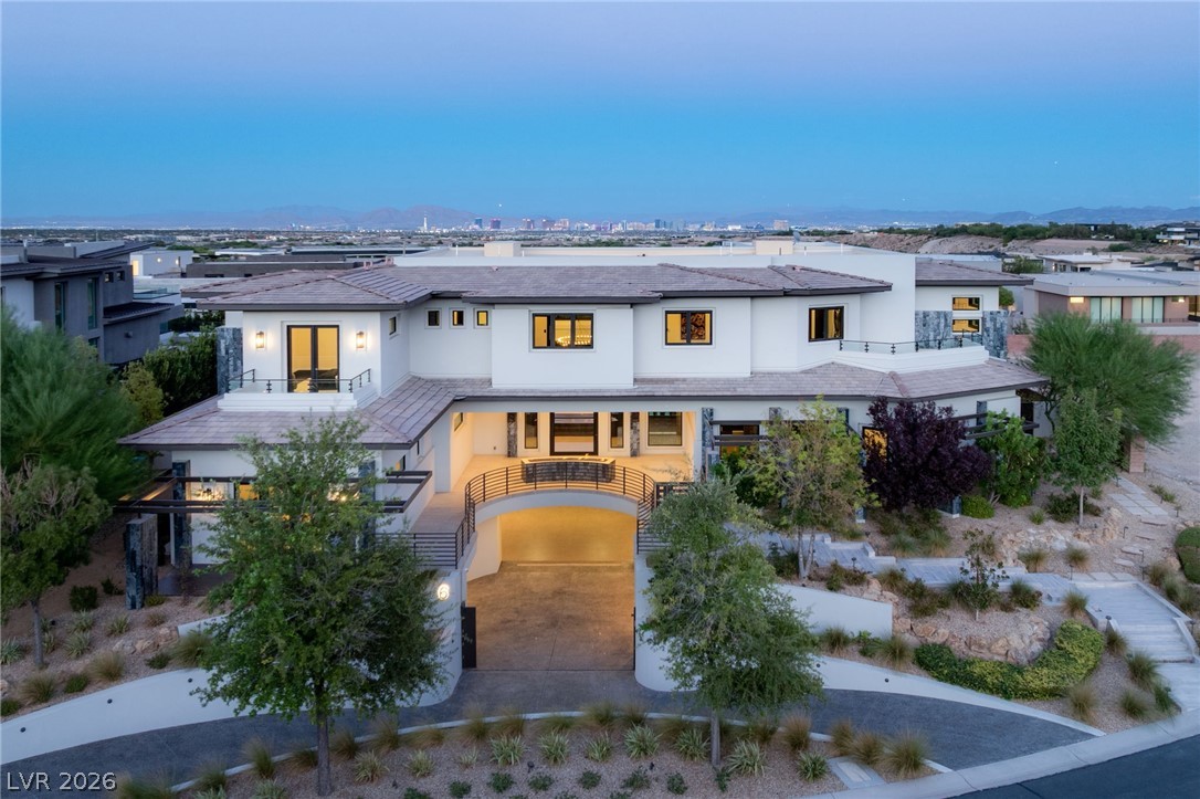6 Bright Hollow Court Las Vegas NV 89135