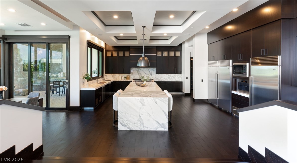 6 Bright Hollow Court Las Vegas NV 89135