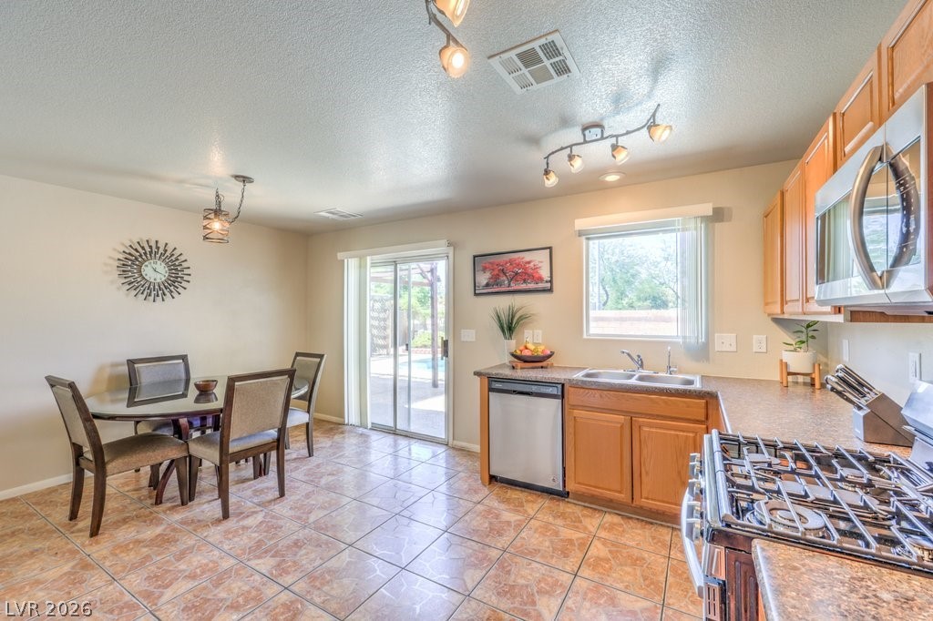5412 Leadville Avenue Las Vegas NV 89130