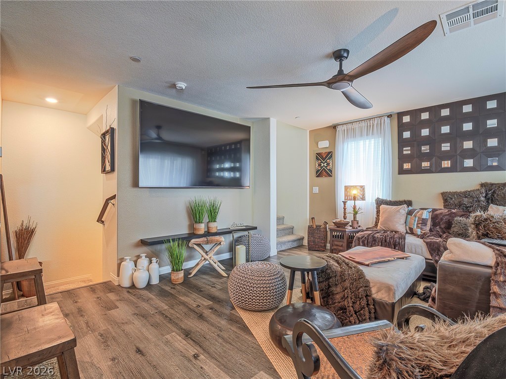 7002 Midnight Bronze Street North Las Vegas NV 89086