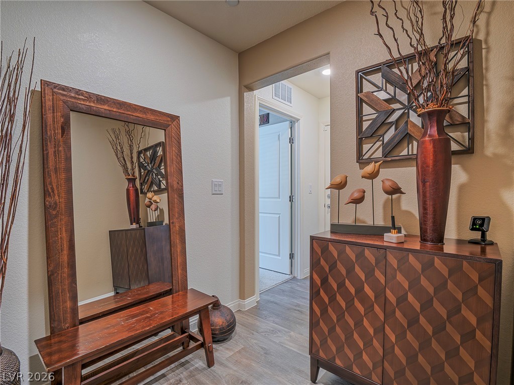 7002 Midnight Bronze Street North Las Vegas NV 89086