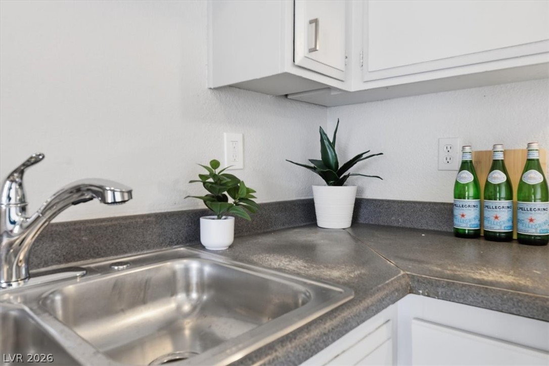 2805 Sultana Street Las Vegas NV 89102