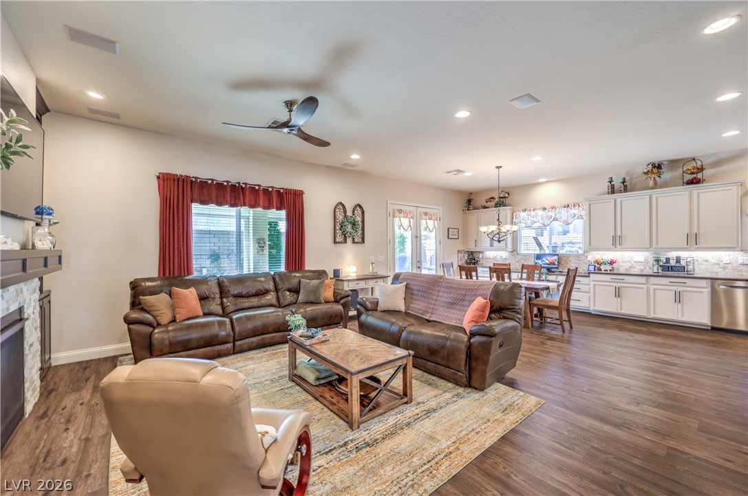 6461 Winecup Street Las Vegas NV 89149