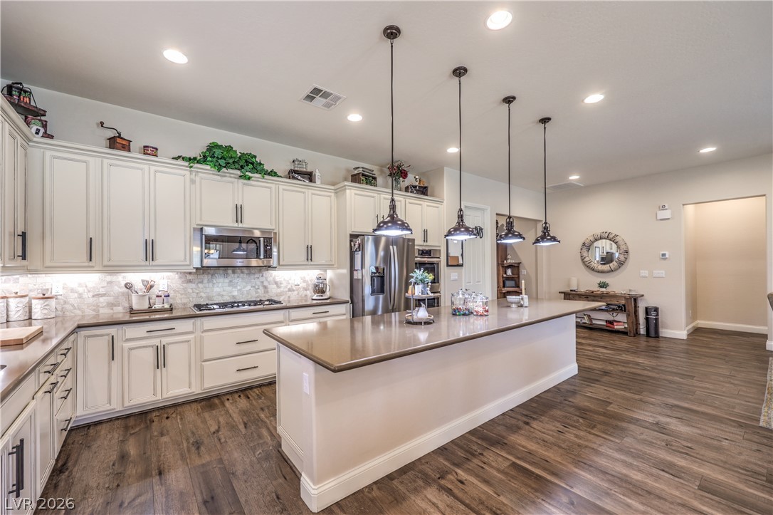 6461 Winecup Street Las Vegas NV 89149