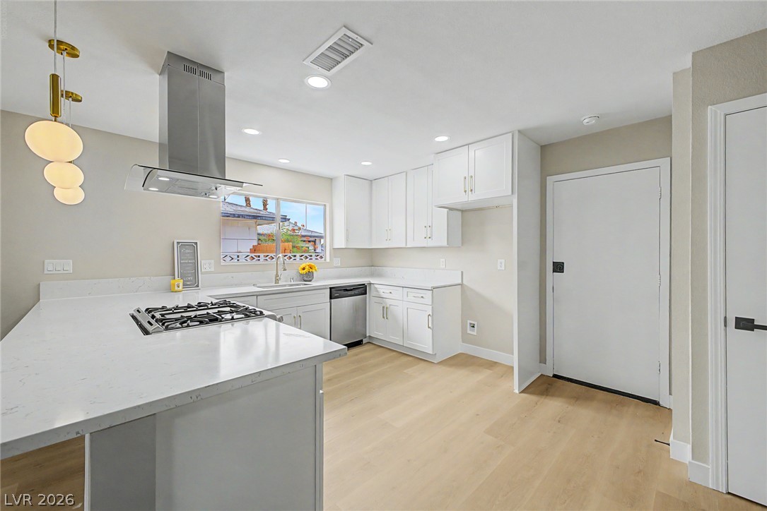 324 Lakehurst Road Las Vegas NV 89145