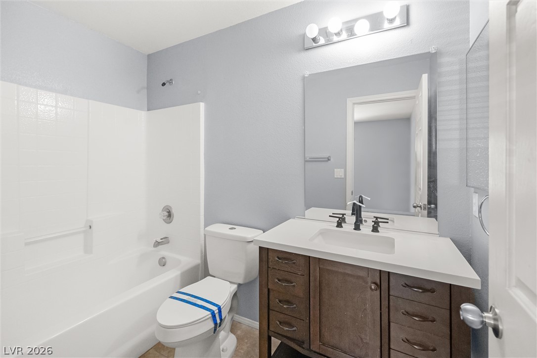 10883 Hawthorne Berry Street Las Vegas NV 89141