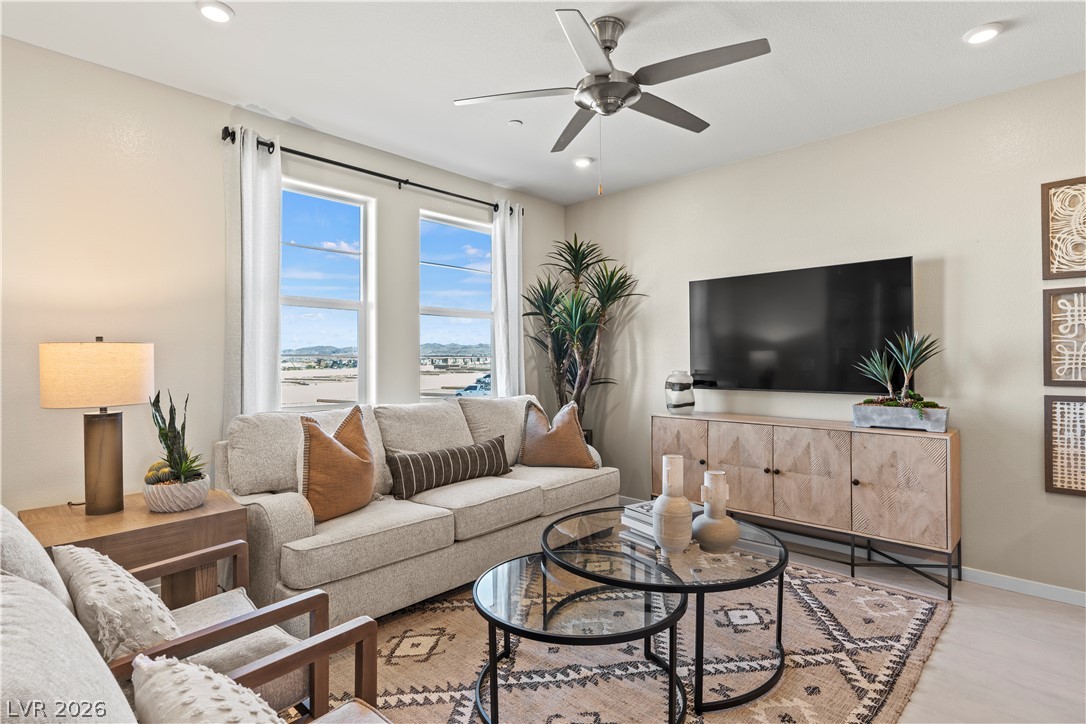 5627 Amethyst Valley Street Las Vegas NV 89118