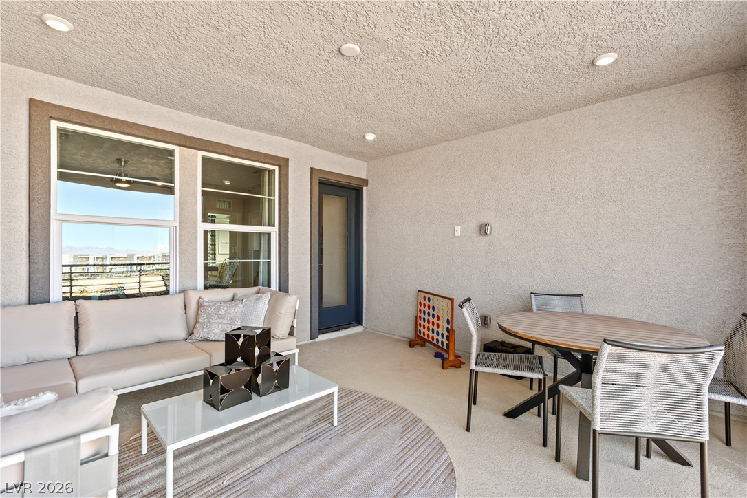 5627 Amethyst Valley Street Las Vegas NV 89118