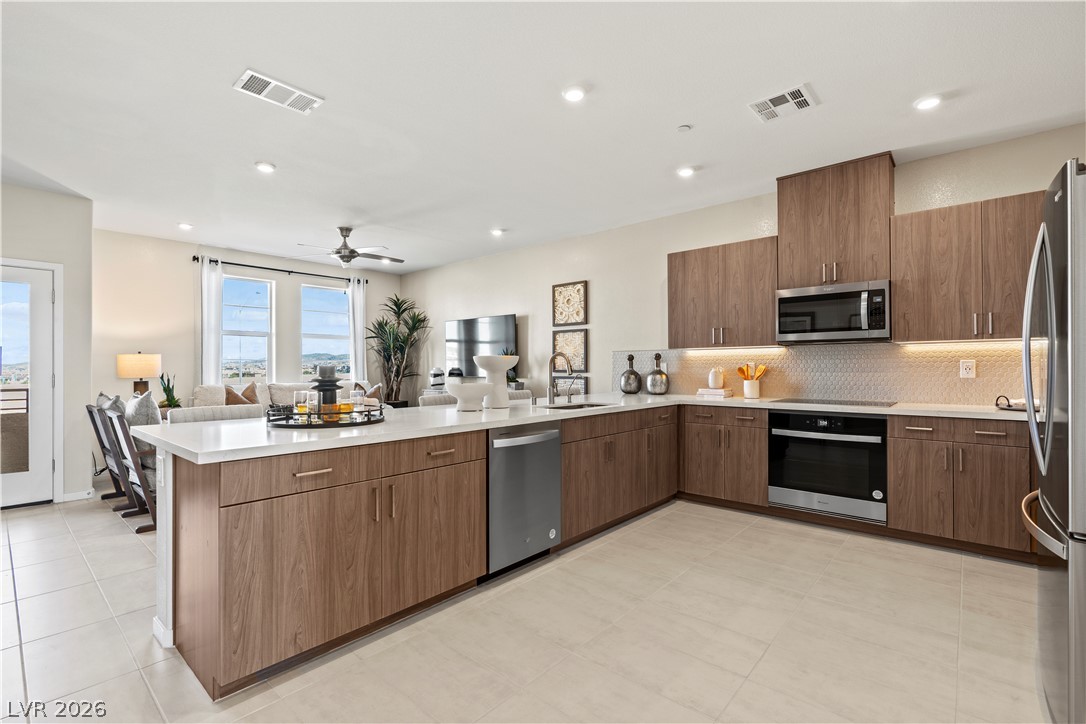 5627 Amethyst Valley Street Las Vegas NV 89118