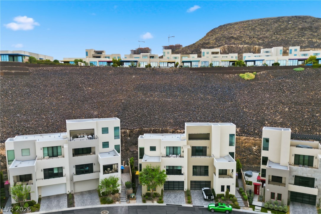 374 Solitude Peak Lane Henderson NV 89012