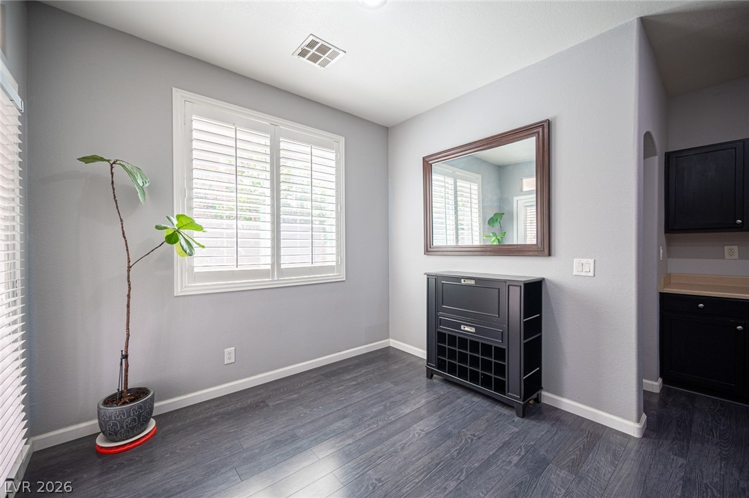 6685 Topley Pike Avenue Las Vegas NV 89139