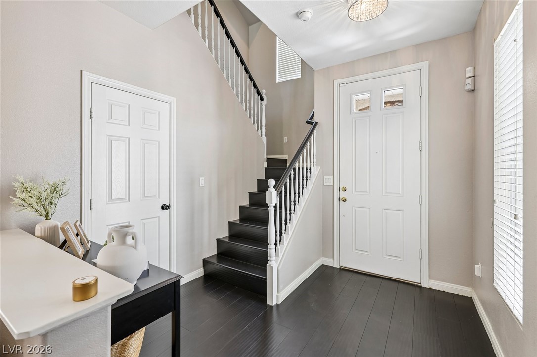 8188 Golden Flowers Street Las Vegas NV 89139