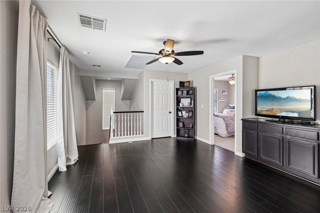 8188 Golden Flowers Street Las Vegas NV 89139