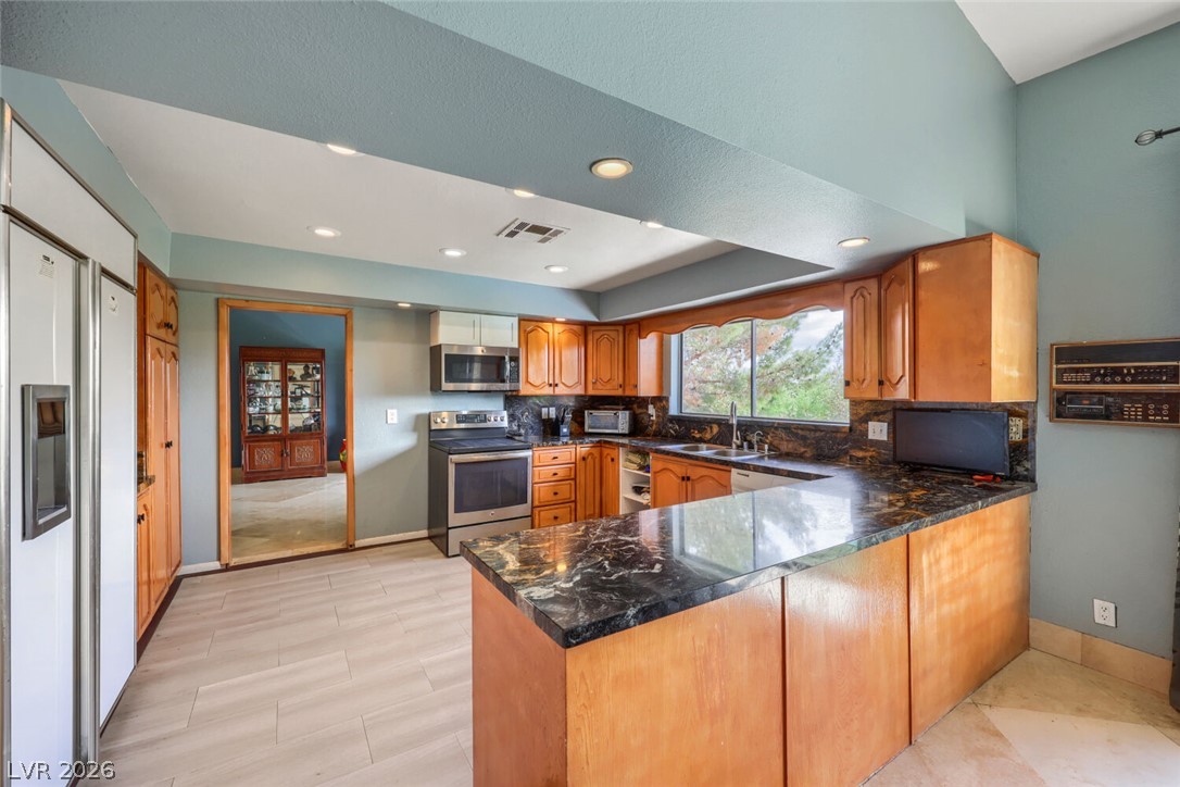 2817 La Mesa Drive Henderson NV 89014