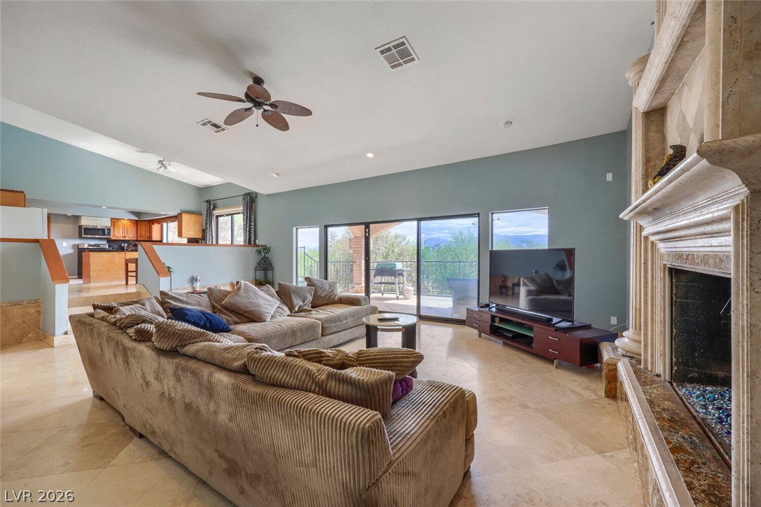 2817 La Mesa Drive Henderson NV 89014