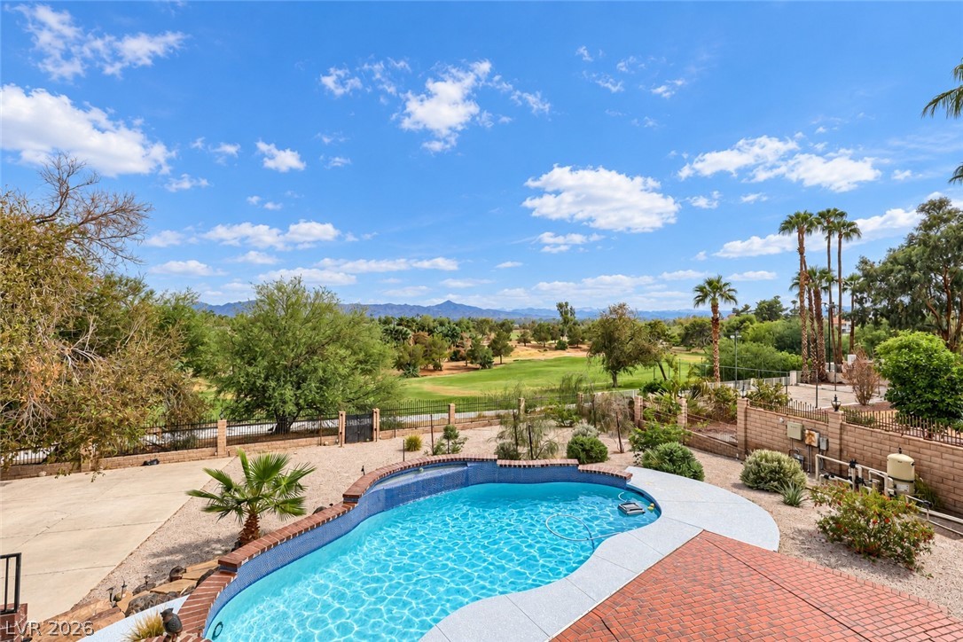 2817 La Mesa Drive Henderson NV 89014