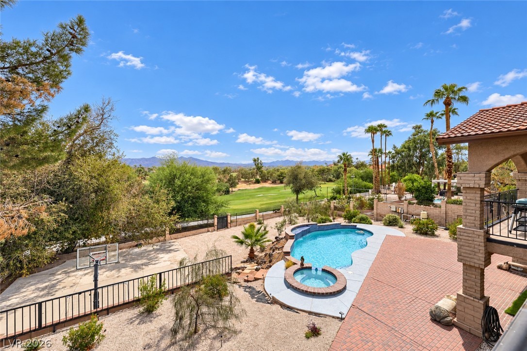 2817 La Mesa Drive Henderson NV 89014