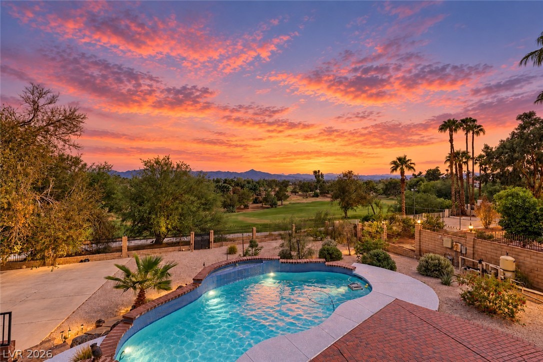 2817 La Mesa Drive Henderson NV 89014