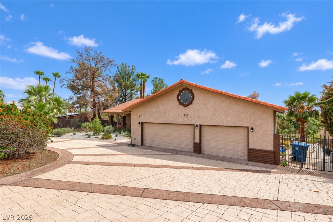 2817 La Mesa Drive Henderson NV 89014