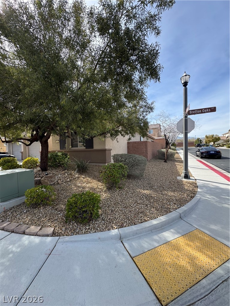 7431 Bretton Oaks Street Las Vegas NV 89166