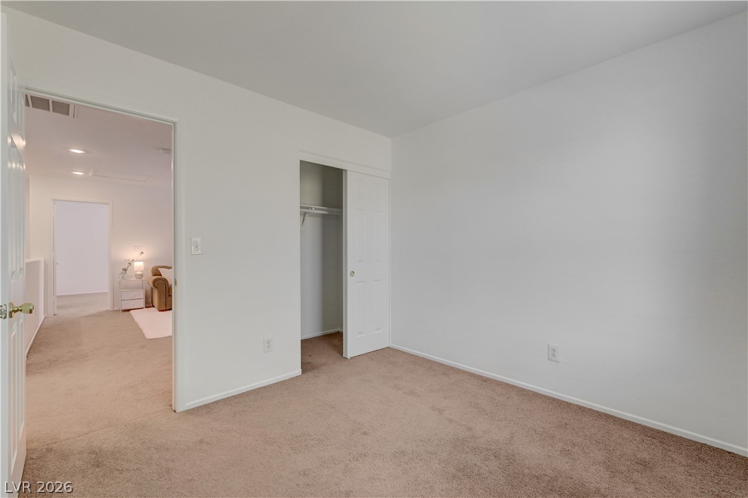 7737 Prosperity River Avenue Las Vegas NV 89129