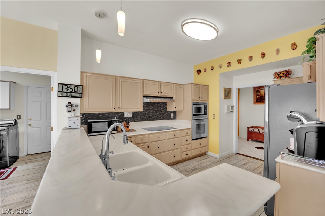 2808 Tumble Creek Court Las Vegas NV 89134
