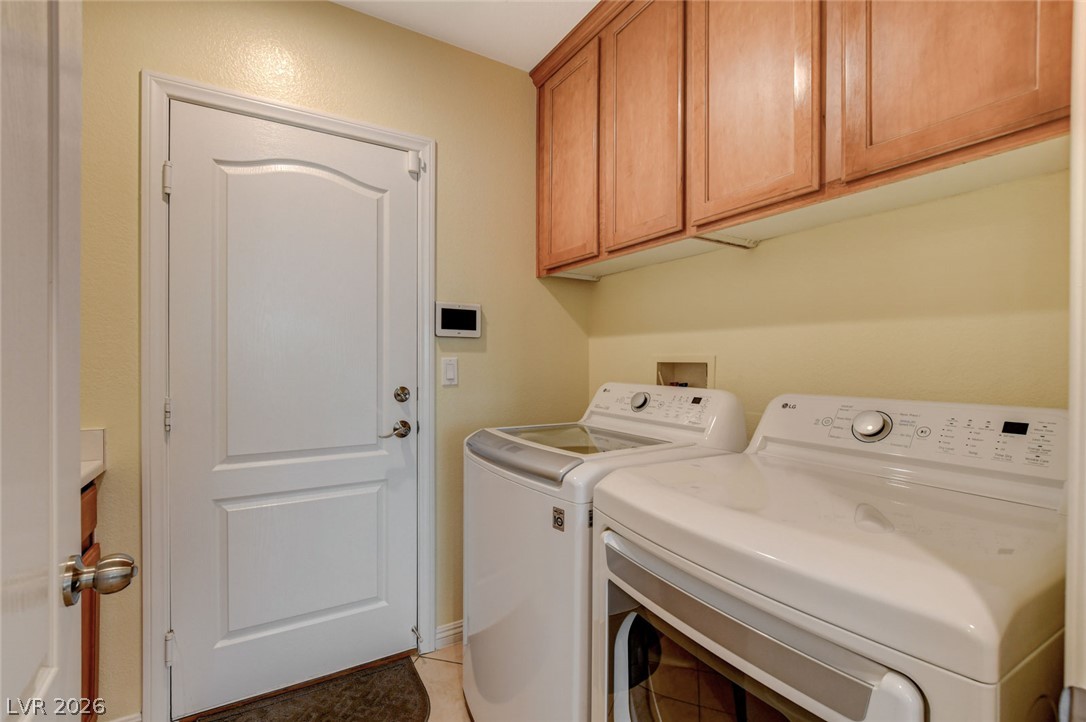3809 Moonshine Falls Avenue North Las Vegas NV 89085