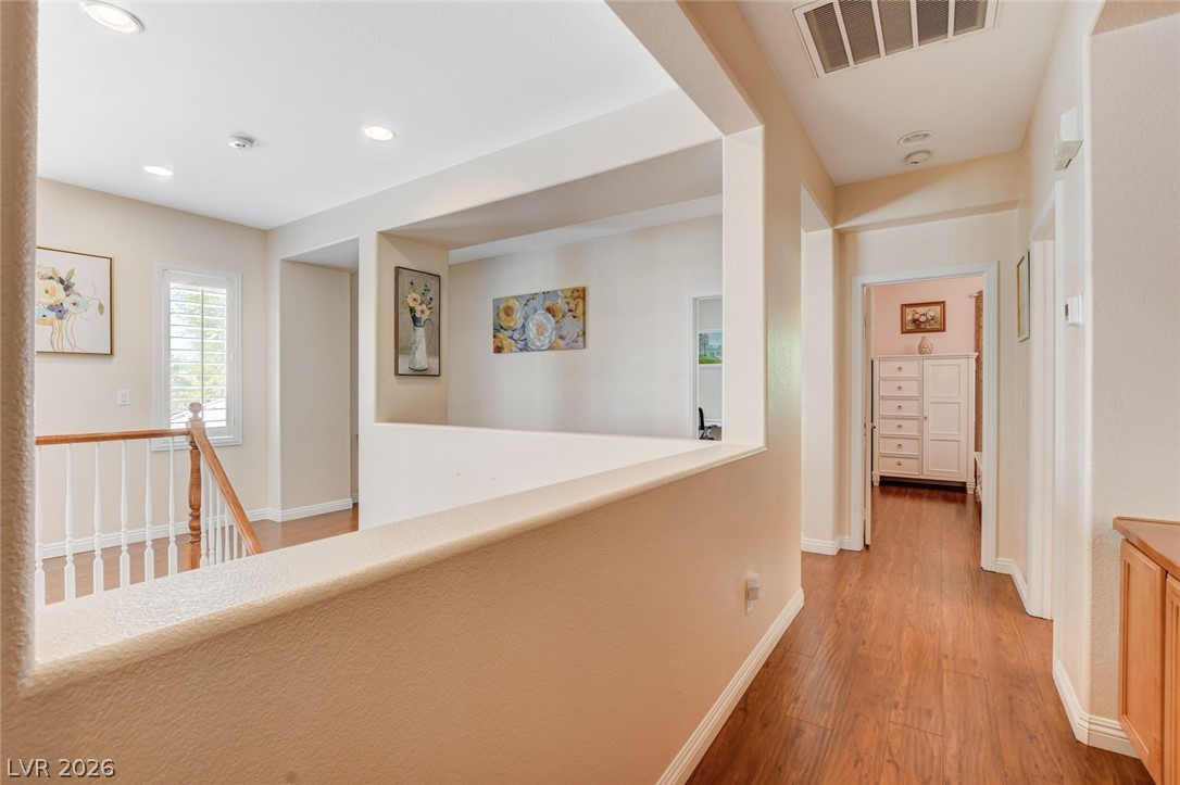 3809 Moonshine Falls Avenue North Las Vegas NV 89085