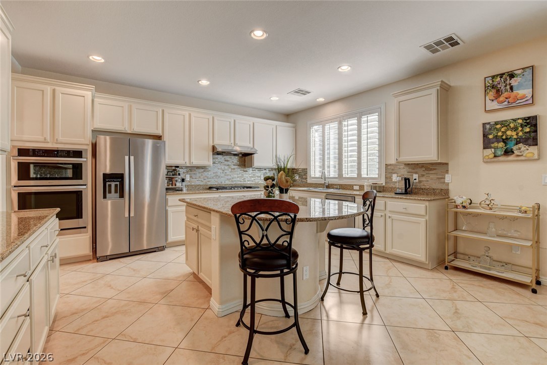 3809 Moonshine Falls Avenue North Las Vegas NV 89085