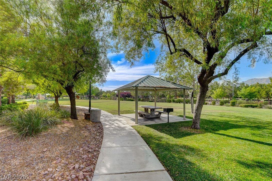 3809 Moonshine Falls Avenue North Las Vegas NV 89085