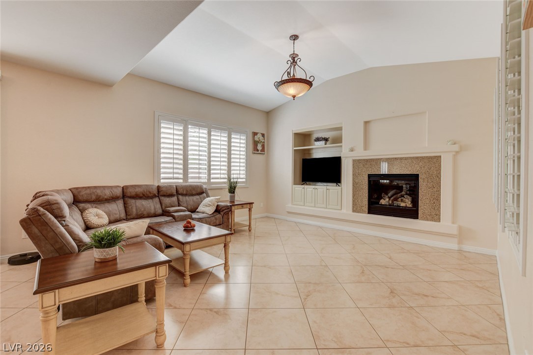 3809 Moonshine Falls Avenue North Las Vegas NV 89085