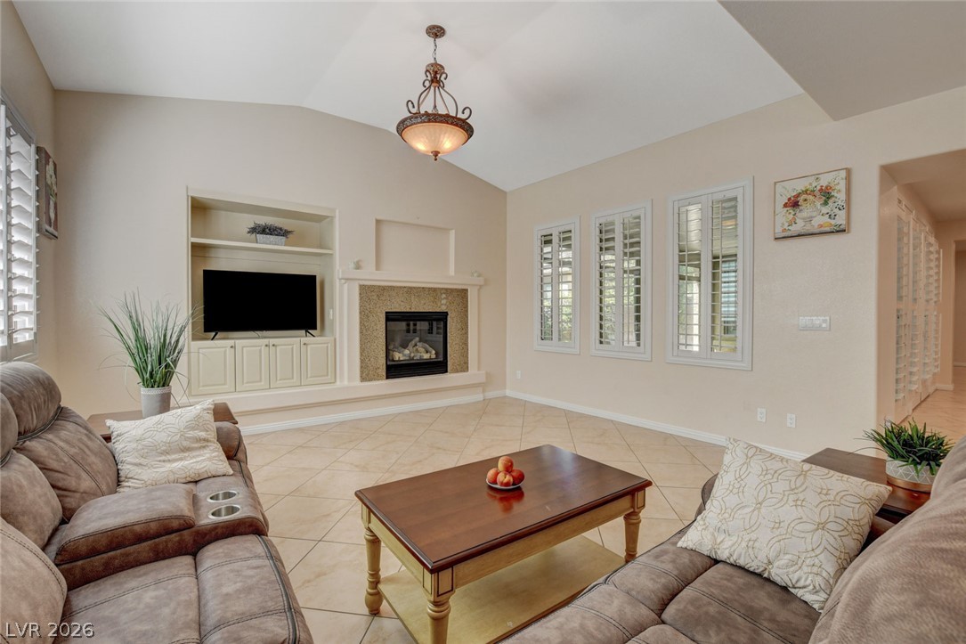 3809 Moonshine Falls Avenue North Las Vegas NV 89085
