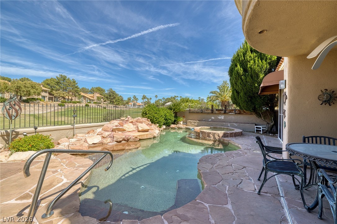 8500 Carmel Ridge Court Las Vegas NV 89113