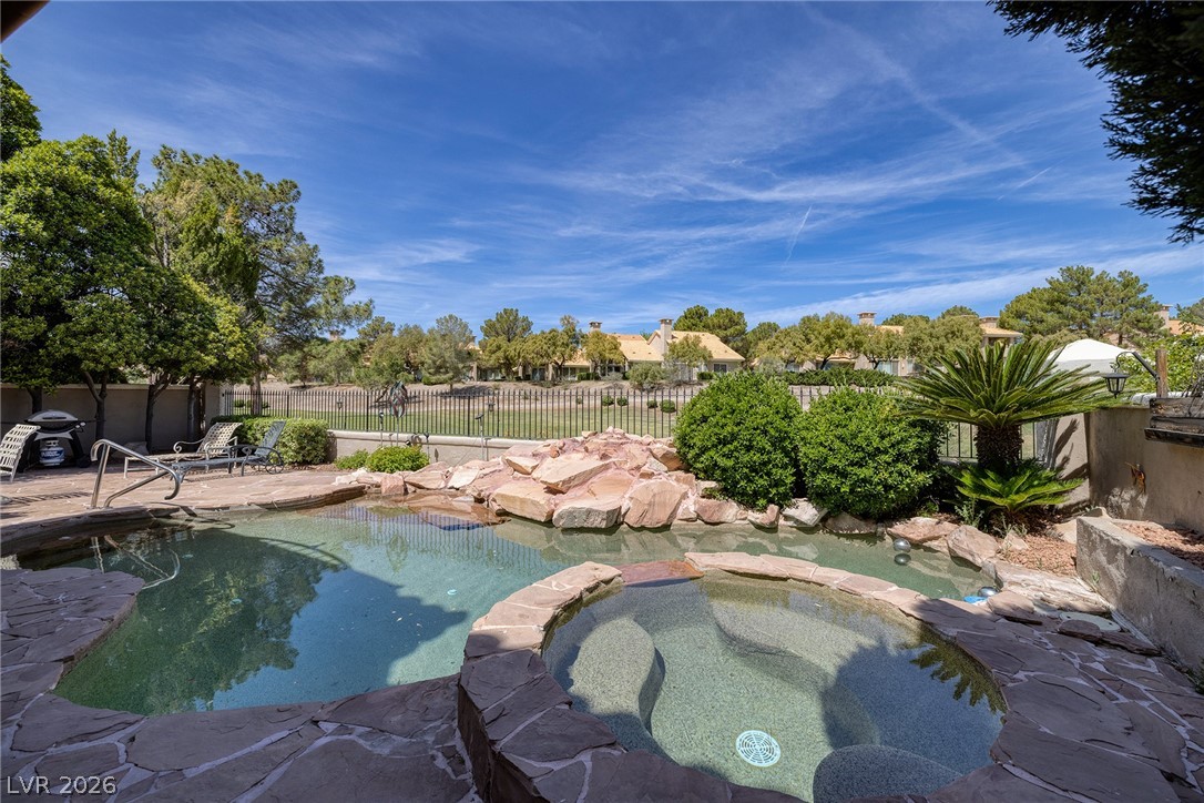8500 Carmel Ridge Court Las Vegas NV 89113