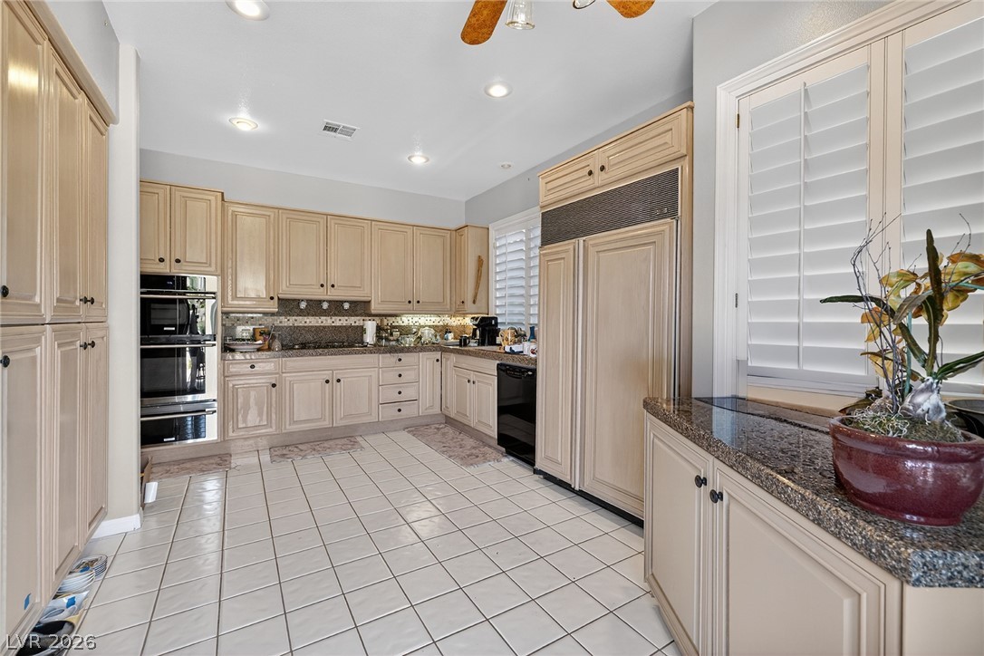 8500 Carmel Ridge Court Las Vegas NV 89113