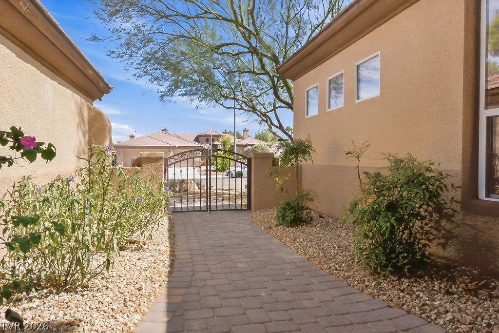 3805 Old Orchard Court Las Vegas NV 89108