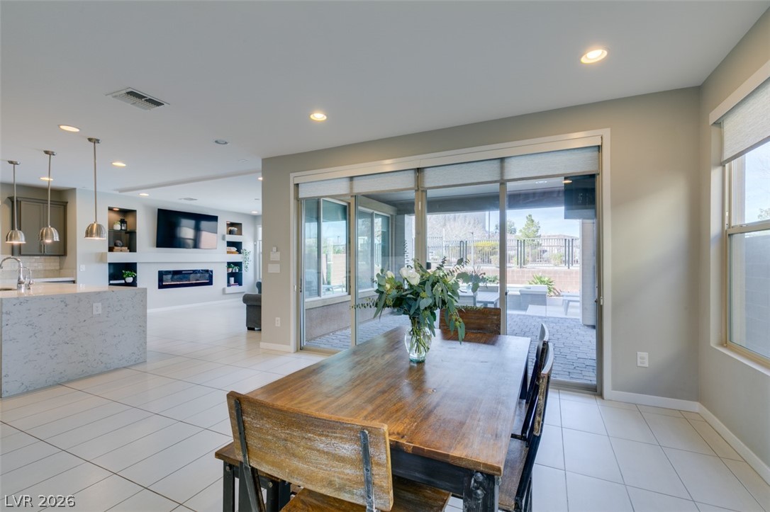 10238 Kesington Drive Las Vegas NV 89135