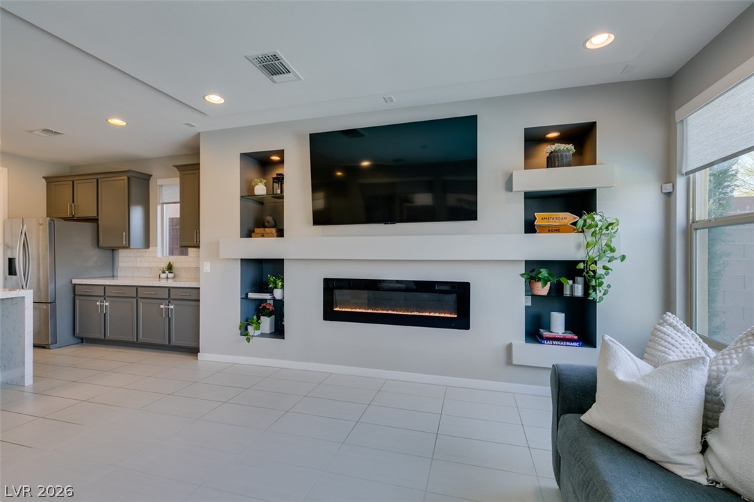 10238 Kesington Drive Las Vegas NV 89135