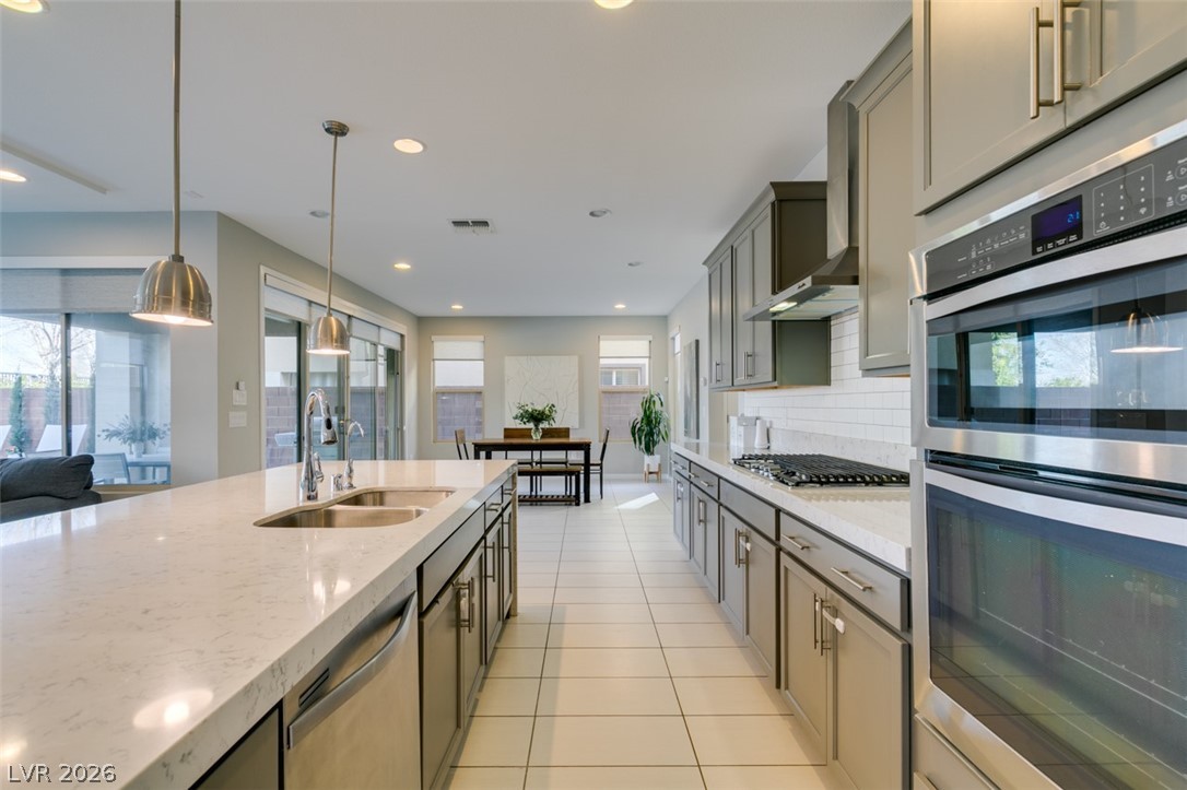 10238 Kesington Drive Las Vegas NV 89135