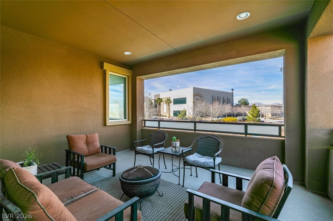 10238 Kesington Drive Las Vegas NV 89135