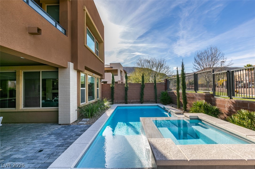 10238 Kesington Drive Las Vegas NV 89135
